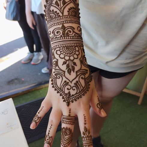 6 Organic Reddish Brown Henna Cones